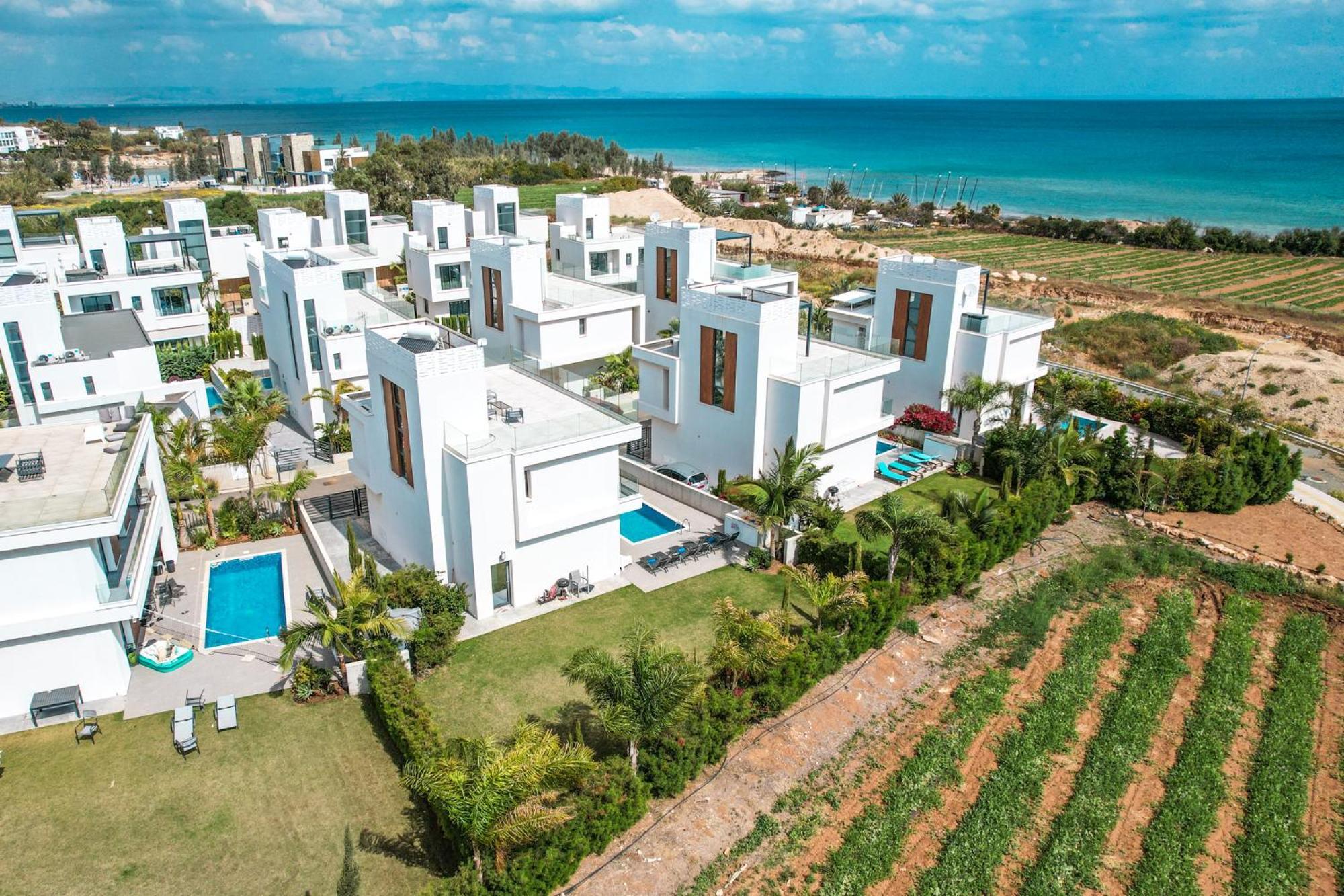 By The Beach Villa 12 Протарас Экстерьер фото